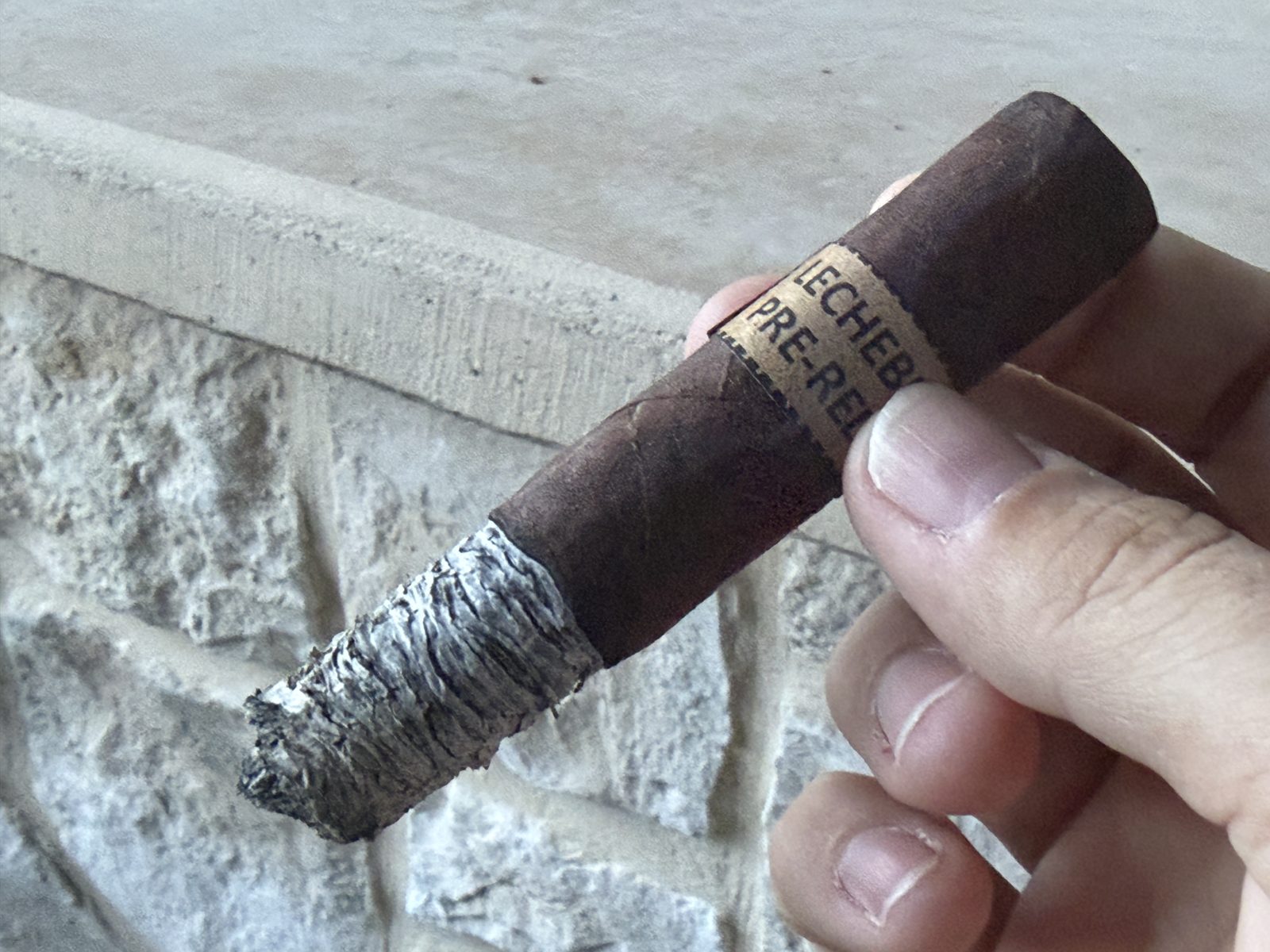 LecheBurra in the second third with well over an inch of tightly stacked ash